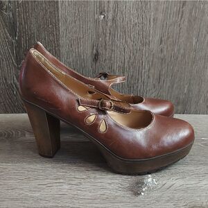 Unionbay Vintage Y2K Mary Janes Brown Platform Heels Tear Drop 10